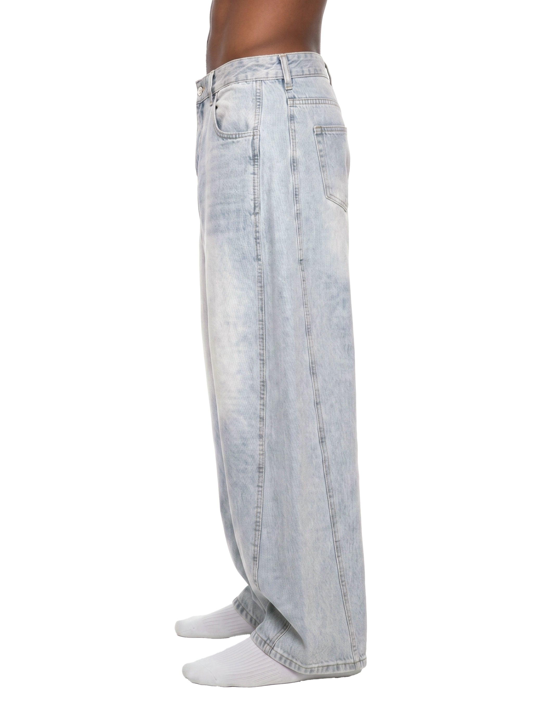 Men’s Vintage Wash Barrel Leg Jeans